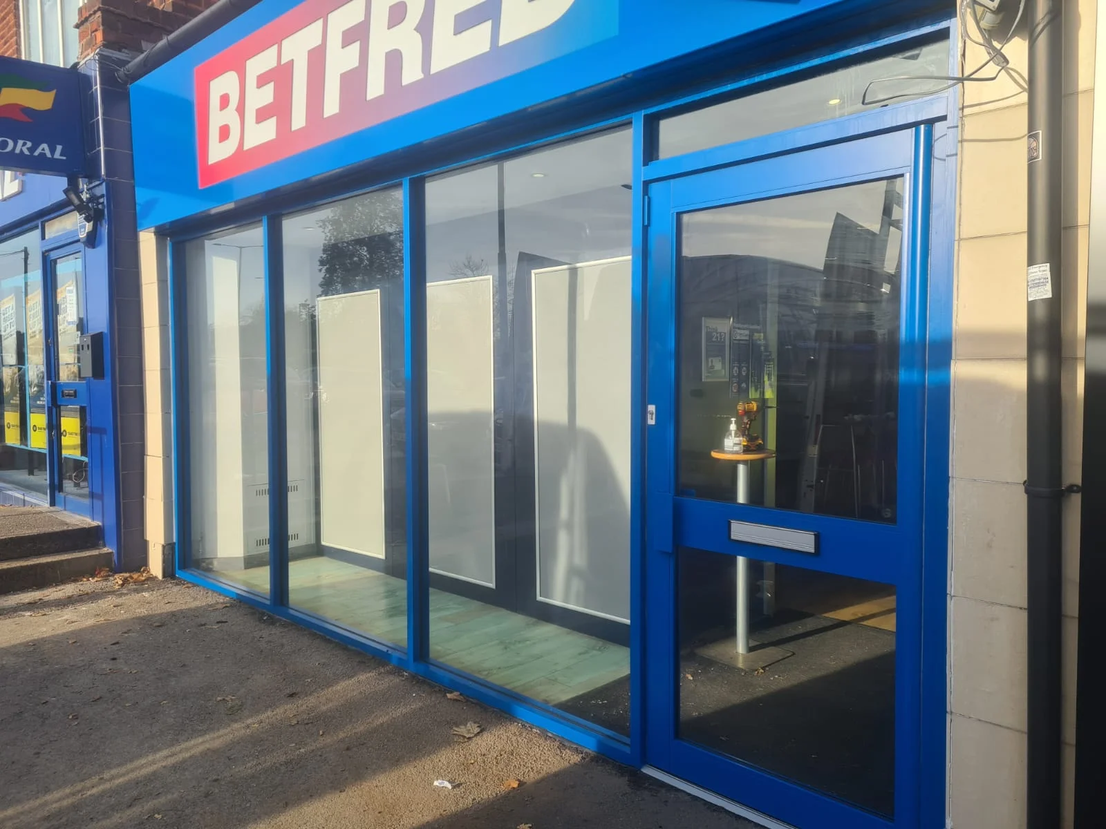 Aluminium Shop Front Leeds